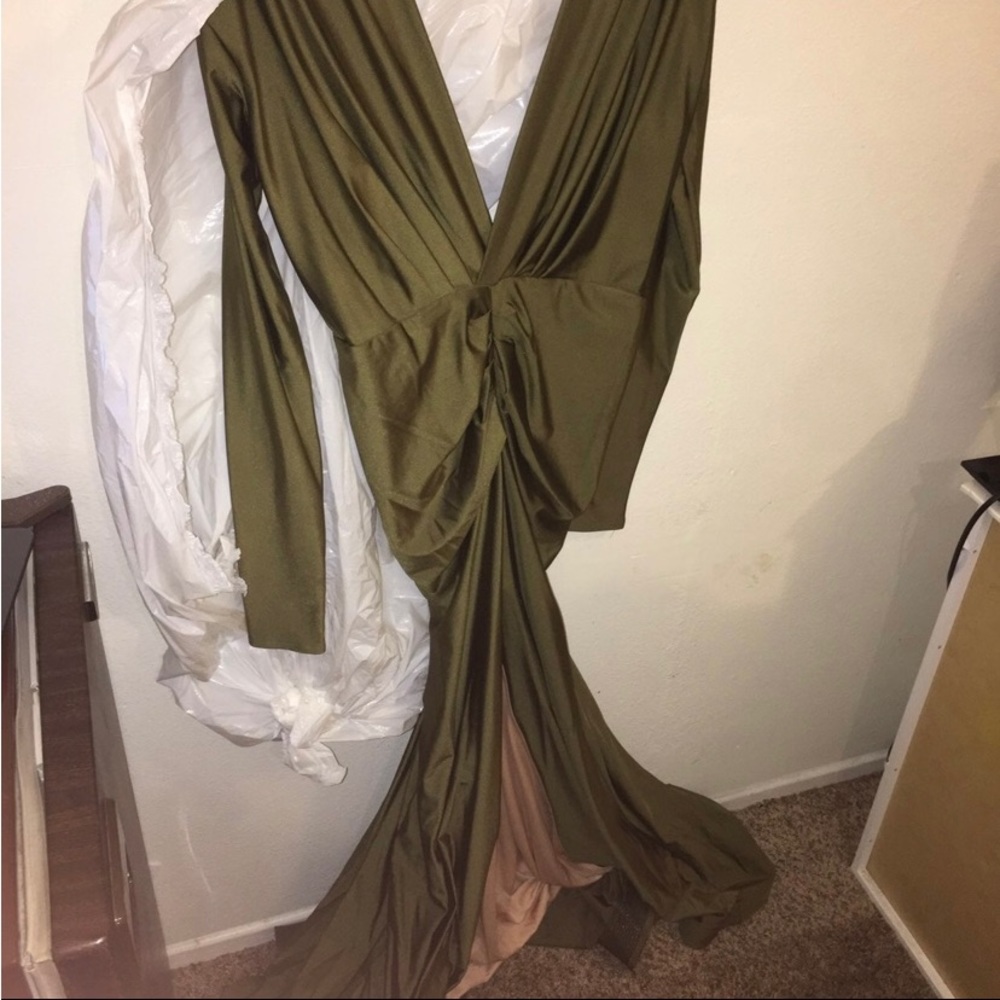 Prom Dress - Picture 2 of 5